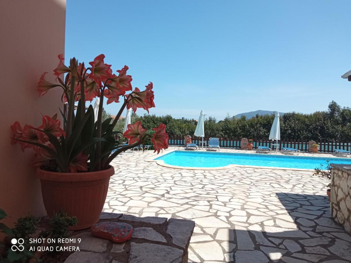 Ithaki Holidays Frinion Exterior photo