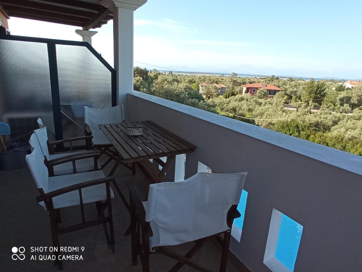 Ithaki Holidays Frinion Exterior photo