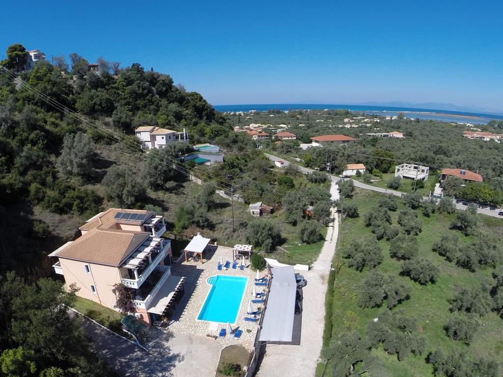 Ithaki Holidays Frinion Exterior photo