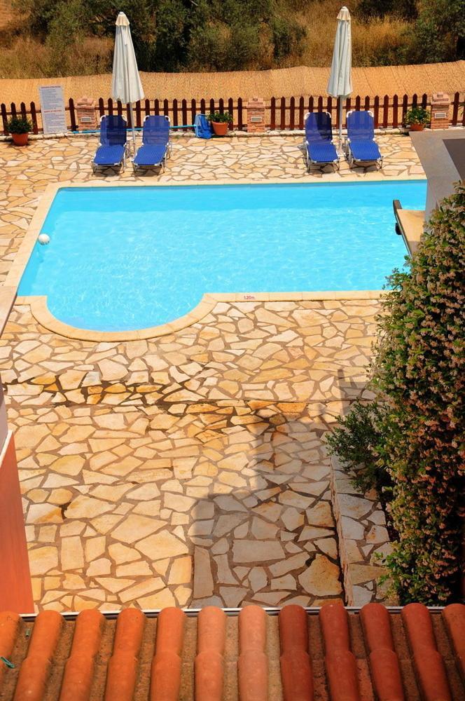 Ithaki Holidays Frinion Exterior photo