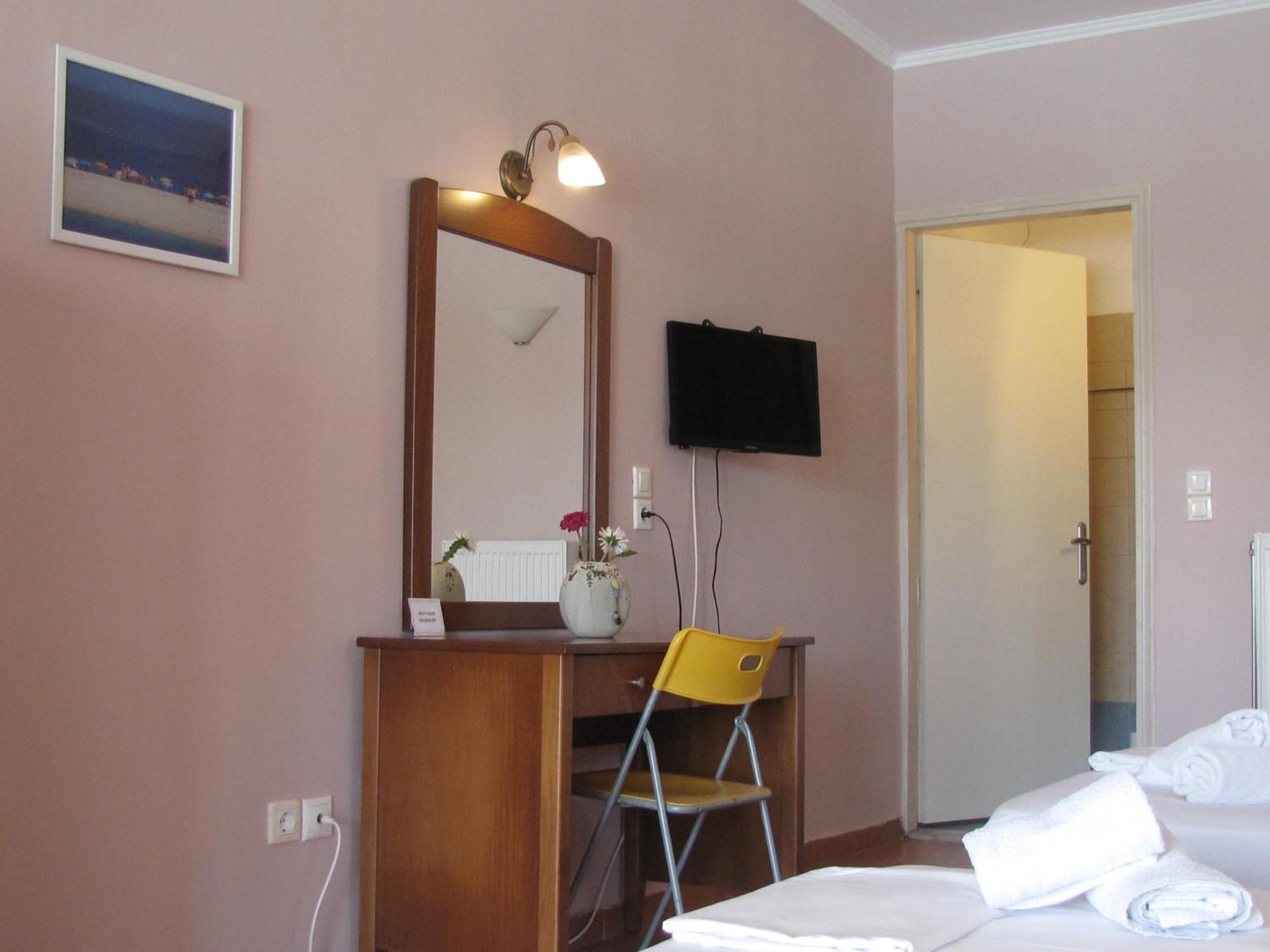 Ithaki Holidays Frinion Exterior photo