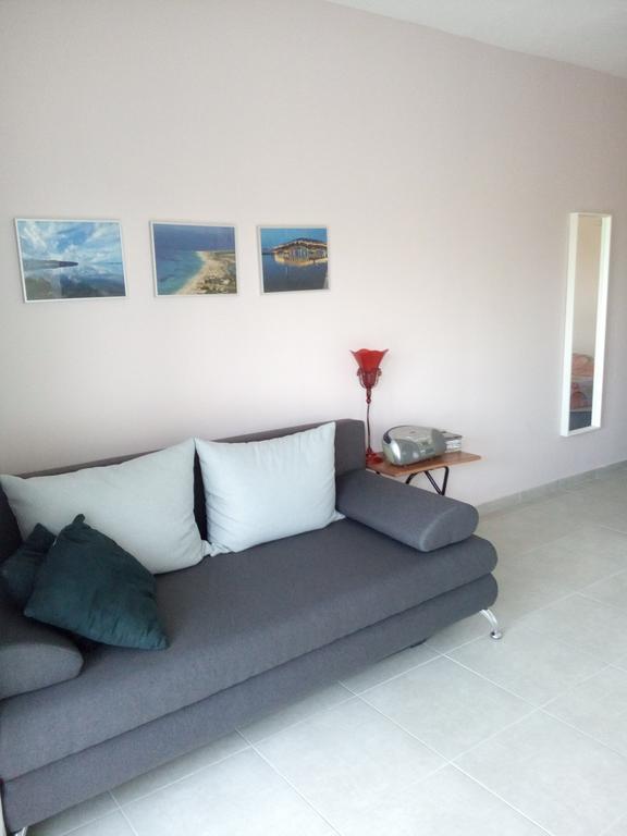 Ithaki Holidays Frinion Exterior photo