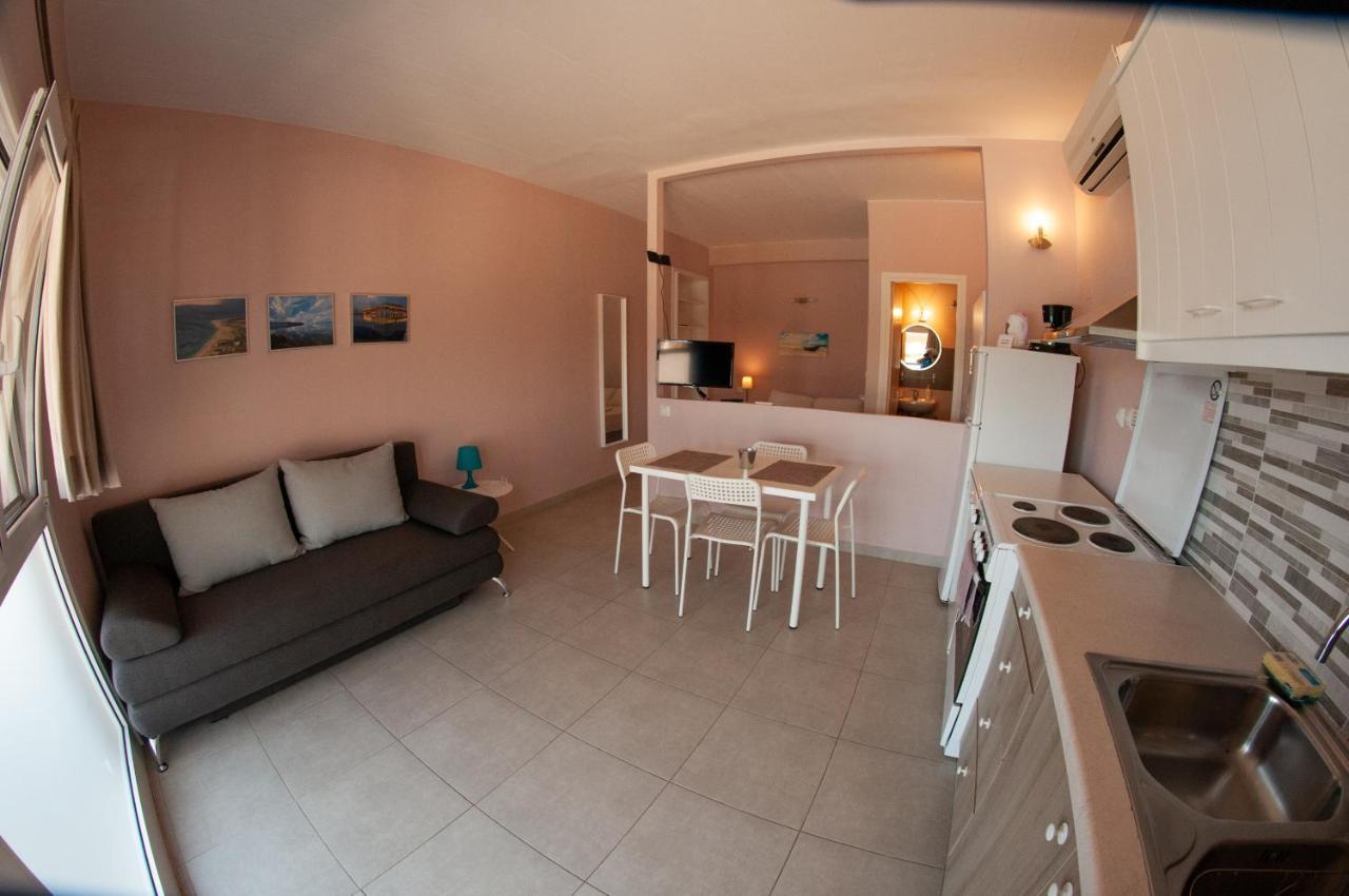 Ithaki Holidays Frinion Exterior photo